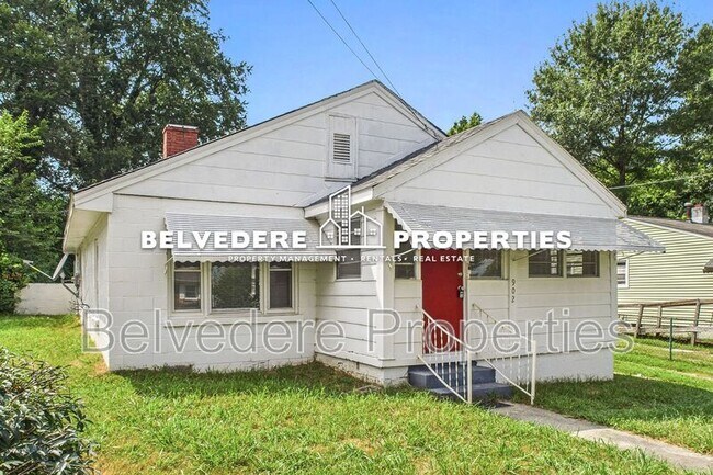 Building Photo - 902 Avalon Rd