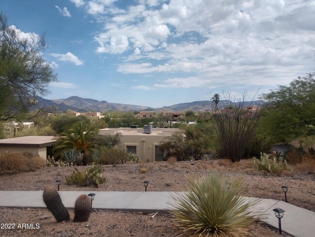 Building Photo - 37801 N Cave Creek Rd