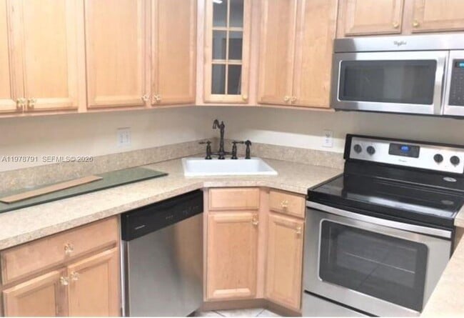 Building Photo - 5930 Whispering Pine Way