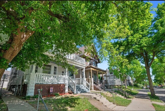 Building Photo - 2169 N 39th St