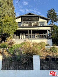 Building Photo - 1322 Waterloo St