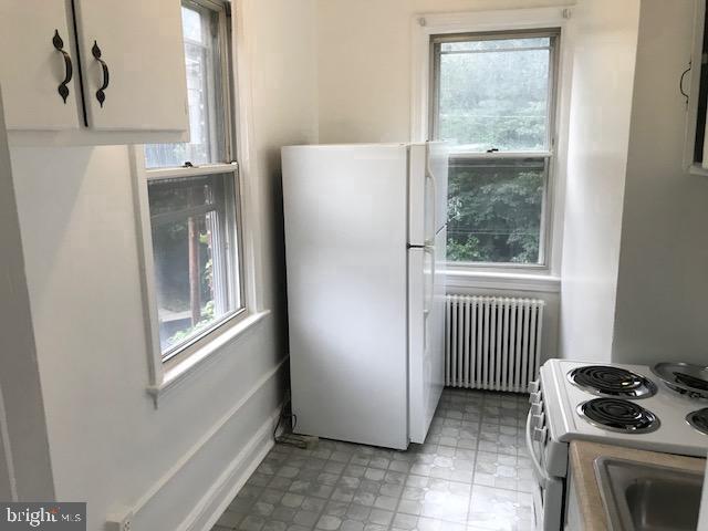 Building Photo - 8009 Garland Ave