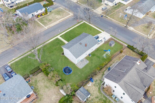 Building Photo - 280 Oakley Ave