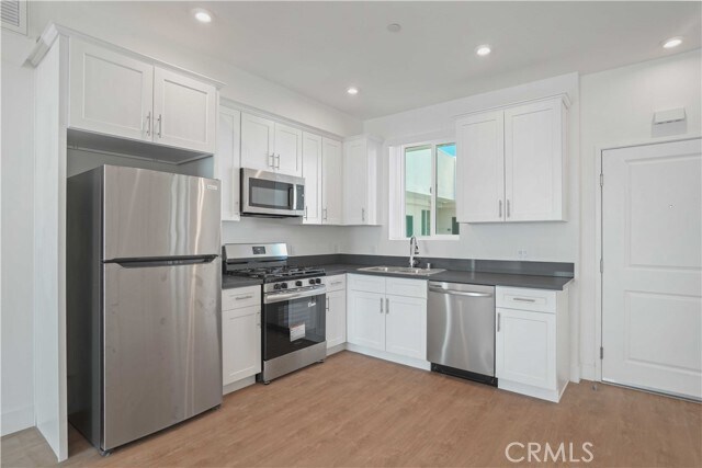 Building Photo - 8750 Sepulveda Blvd