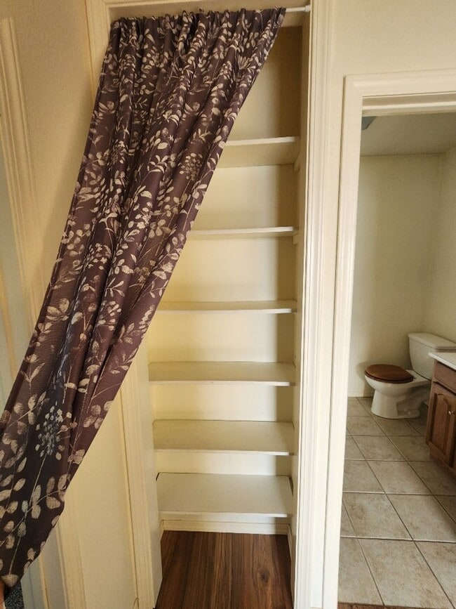 Building Photo - STATUS: AVAILABLE-  |R281h| $1495.00
