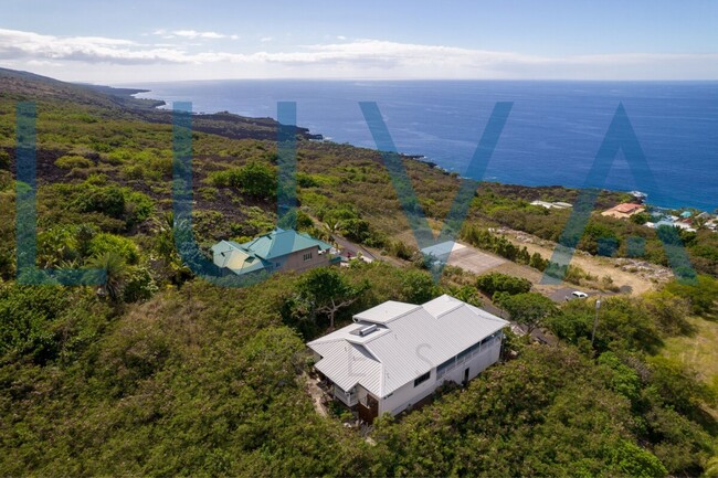 Building Photo - 3Bd 2Ba Furnished Home:  Pet Friendly with Fantastic Ocean Views!