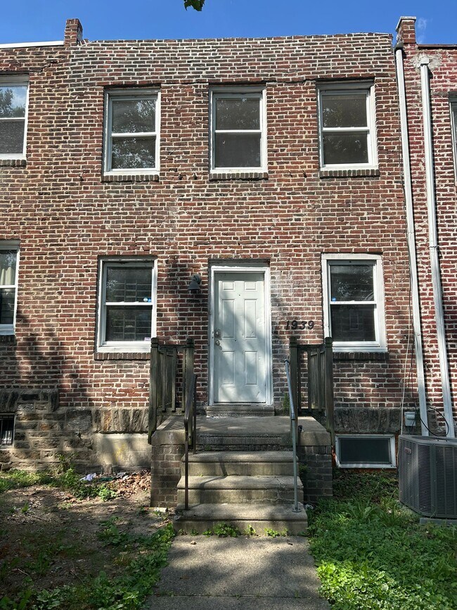 Building Photo - 1939 W Chew Ave