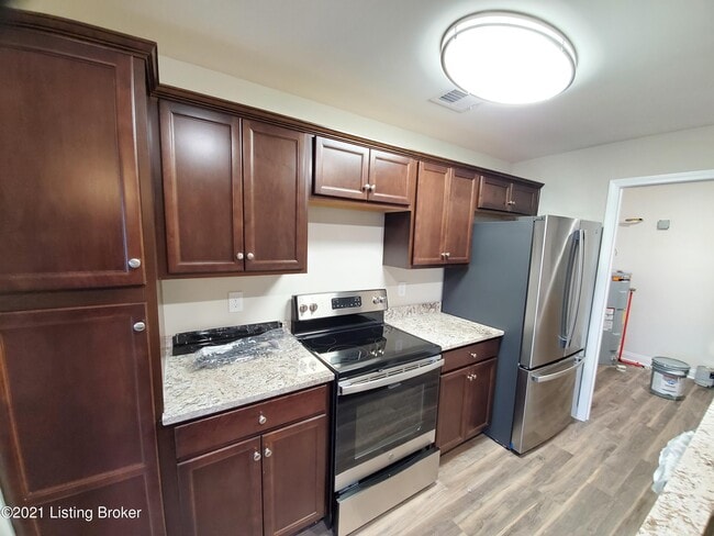 Building Photo - 3500 College Dr