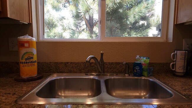 Building Photo - 4430 Copeland Lp