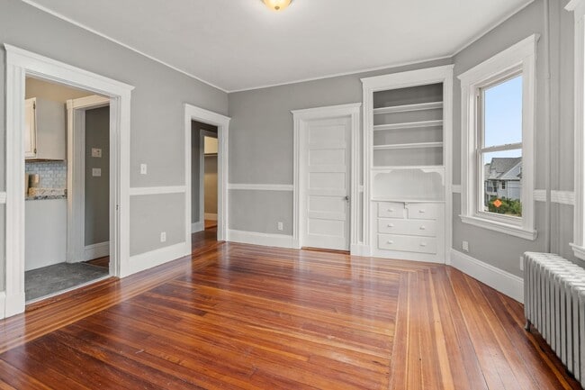 Building Photo - Apply now: https://screen.boompay.app/a/4PByfti3sHSj28kqeheP