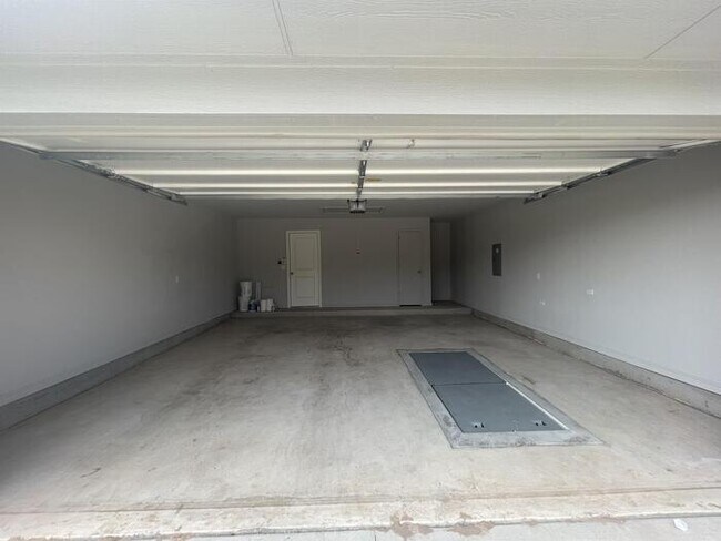 Building Photo - 1105 Osprey Dr