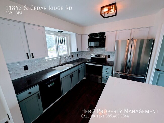 Building Photo - 11843 S Cedar Ridge Rd