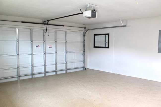 Building Photo - 137 Alcazar St
