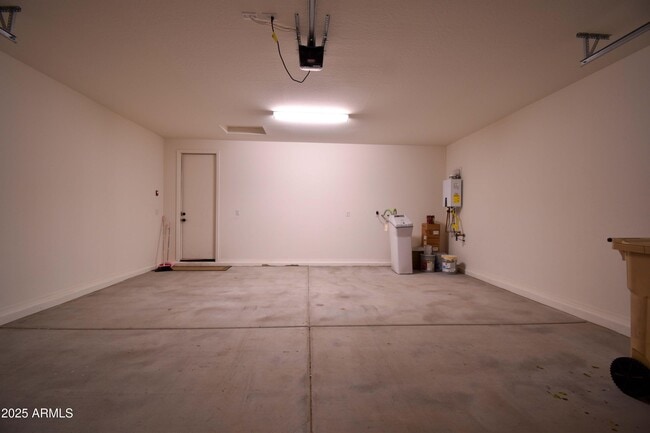 Building Photo - 19535 W Windsor Ave