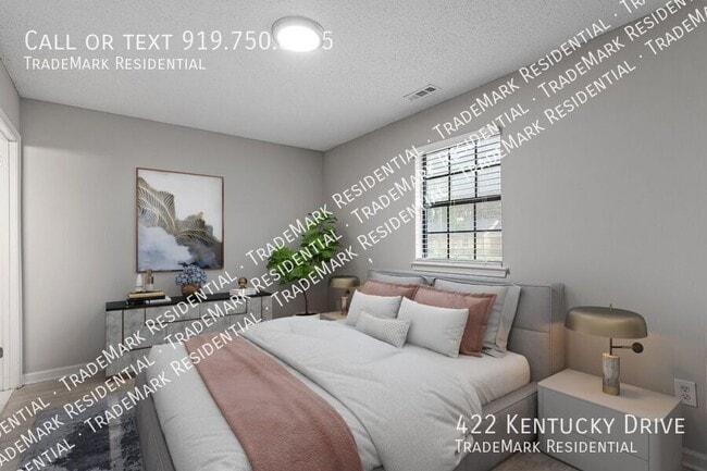Building Photo - 422 Kentucky Dr