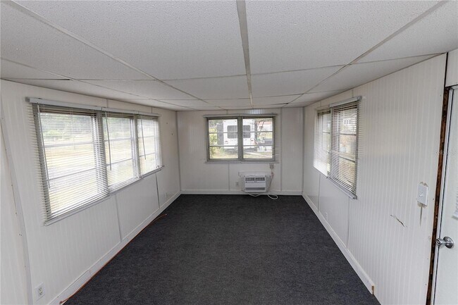 Building Photo - 17841 Palm Creek Dr