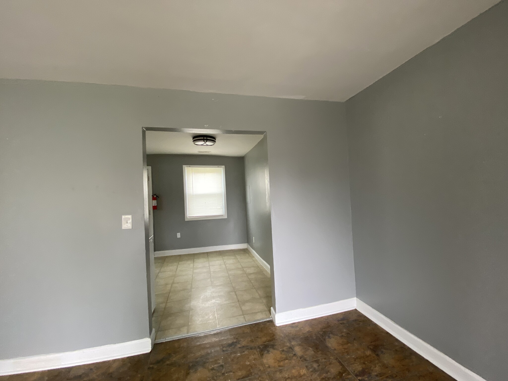 Livingroom leading to Dining room/Kitchen - 413 Colonial Ave