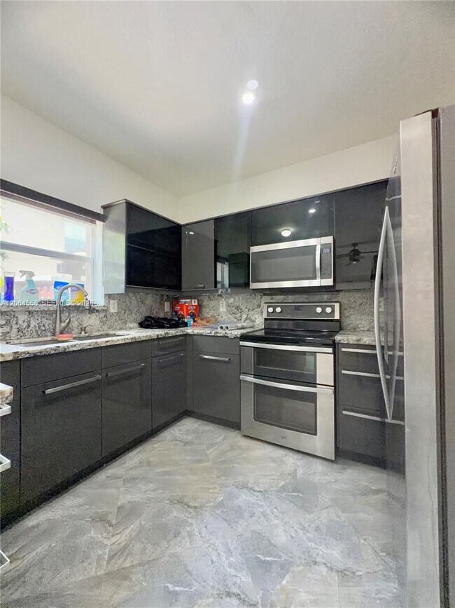 Building Photo - 8894 SW 225th St