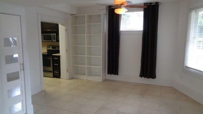 Building Photo - Spacious~Charming~Dilworth! 3800 SF 4 Beds 3.5 Baths