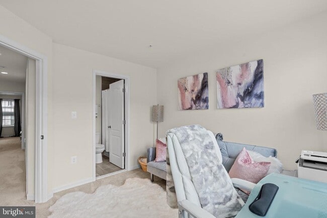 Building Photo - 1623 Fernwood Dr