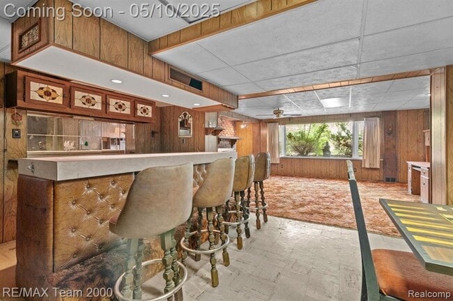 Building Photo - 25152 Fairway Dr