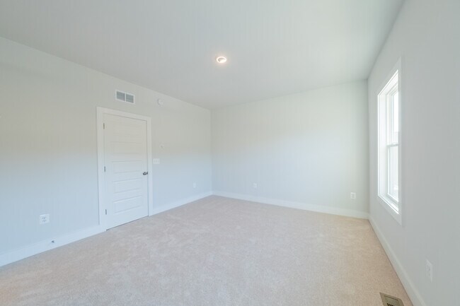 Building Photo - 10167 Blue Wing Ln