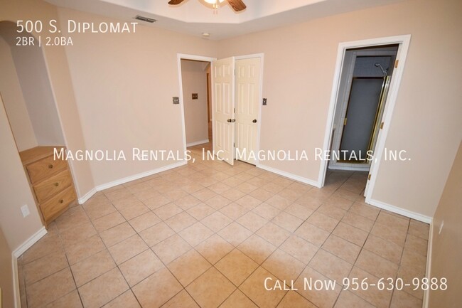 Building Photo - Location, Location, Location in Pharr near...