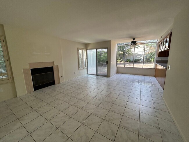 Building Photo - 30052 Corte Carrizo