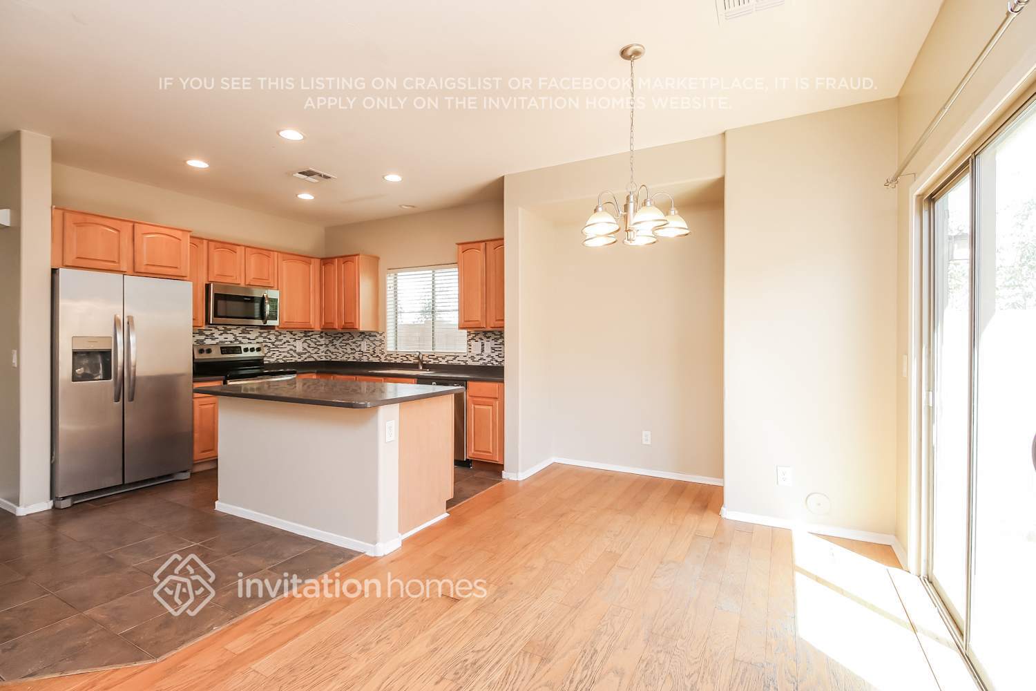 Building Photo - 445 N Citrus Ln