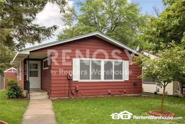 Building Photo - 2612 Toledo Ave S