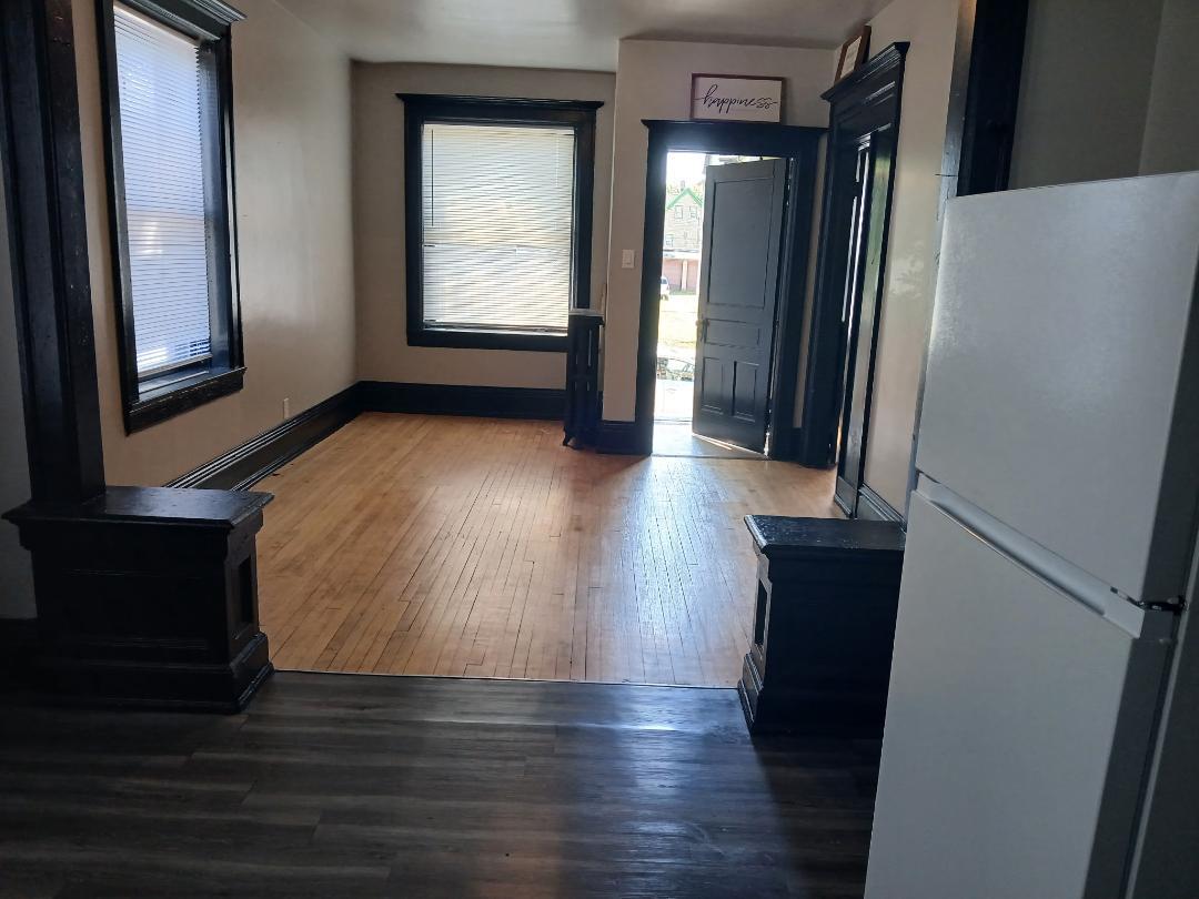 Building Photo - 2422 N Teutonia Ave