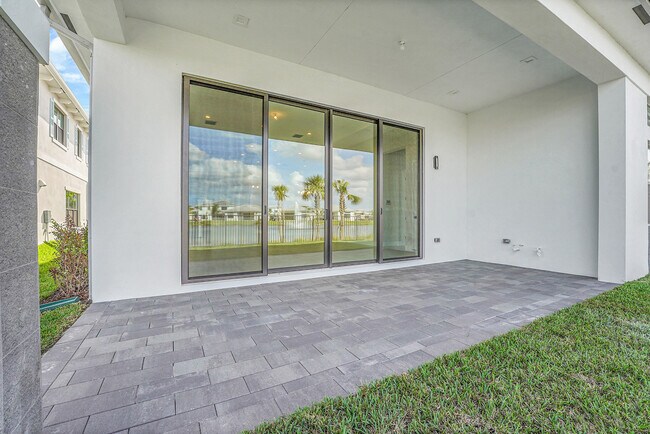 Building Photo - 13024 Feathering Wy