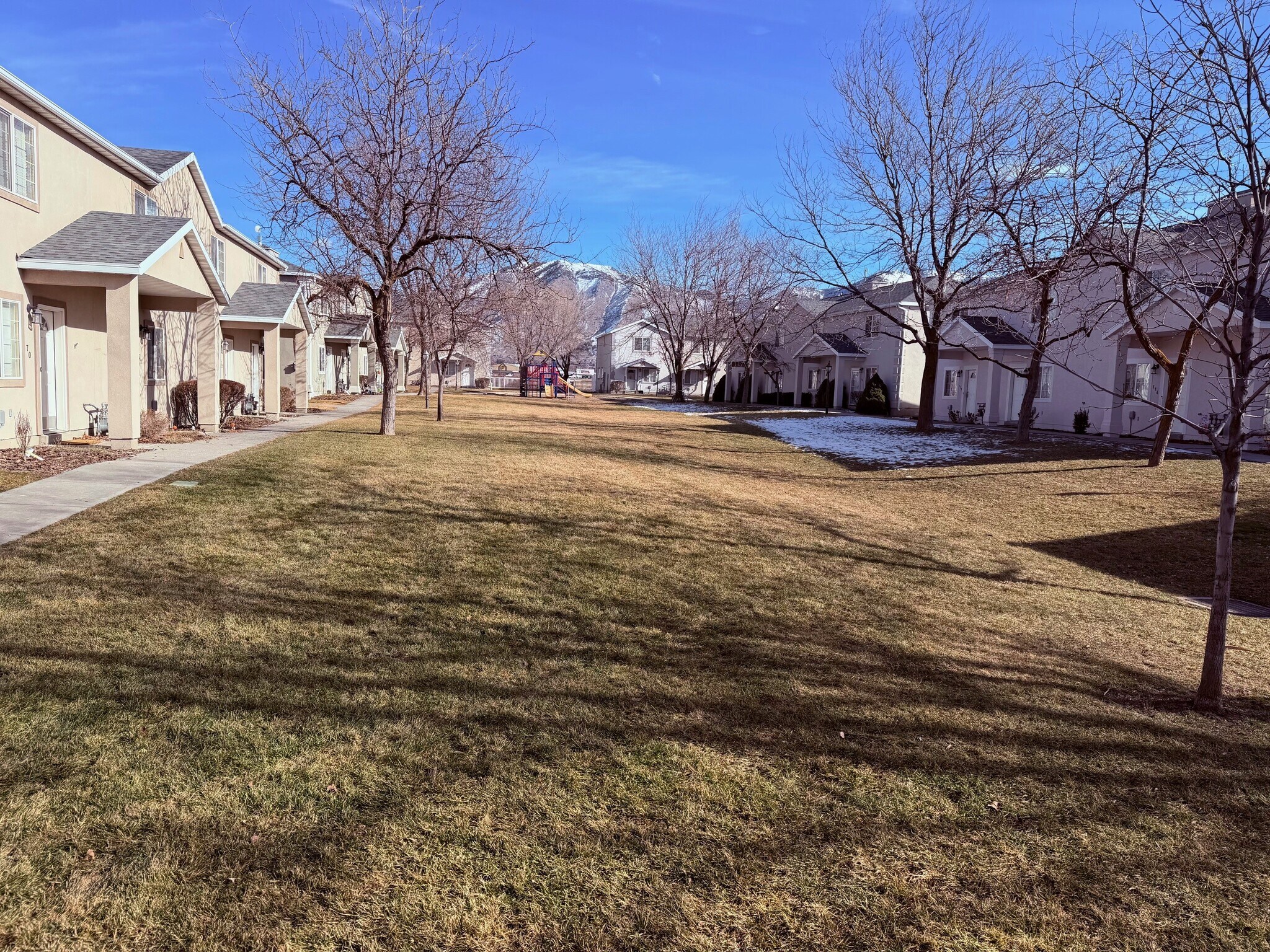 Building Photo - 88 Hampton Pl