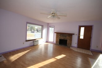 Building Photo - 438 2nd St