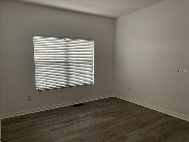 Building Photo - 3408 Seneca Club Loop