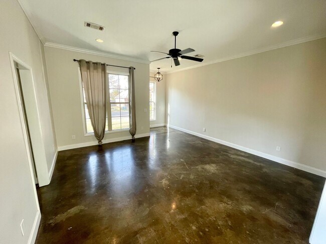 Building Photo - 3/2 For Rent in Harvey Crossing of Gluckstadt!
