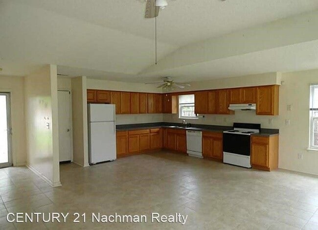 Building Photo - 3 br, 2 bath House - 972 Baker Road