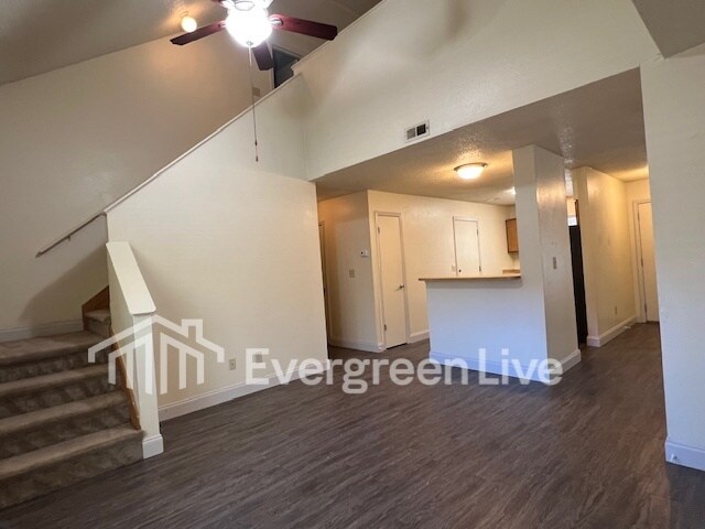 Building Photo - 112 Ayana Ct