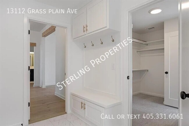 Building Photo - 13112 Grass Plain Ave