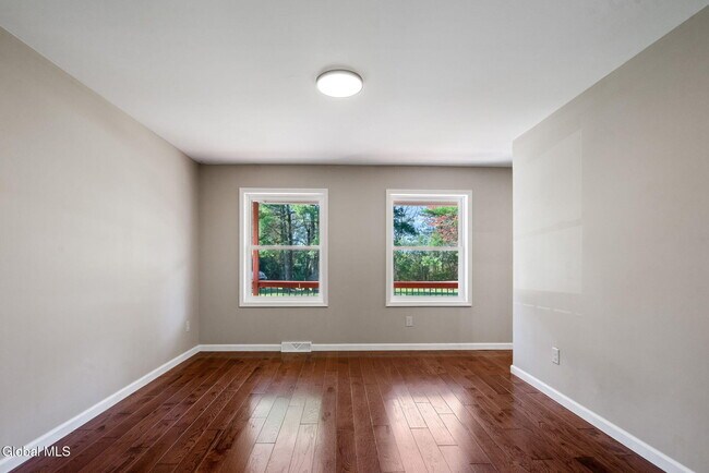 Building Photo - 30 Dick Lynch Rd