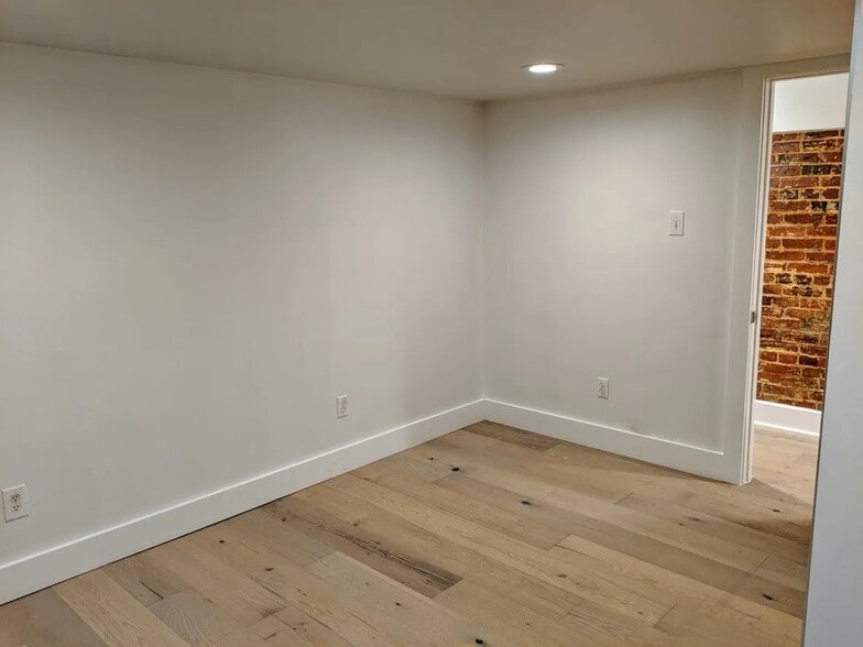 1st bedroom - 1317 Irving St NW