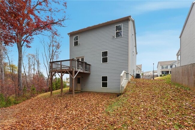 Building Photo - 6615 Bluffview Dr