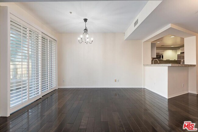 Building Photo - 1257 Brockton Ave