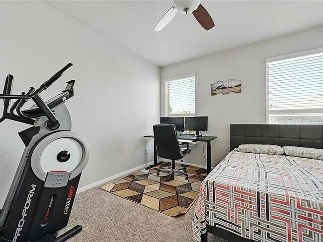 Building Photo - 906 Boatswain Wy