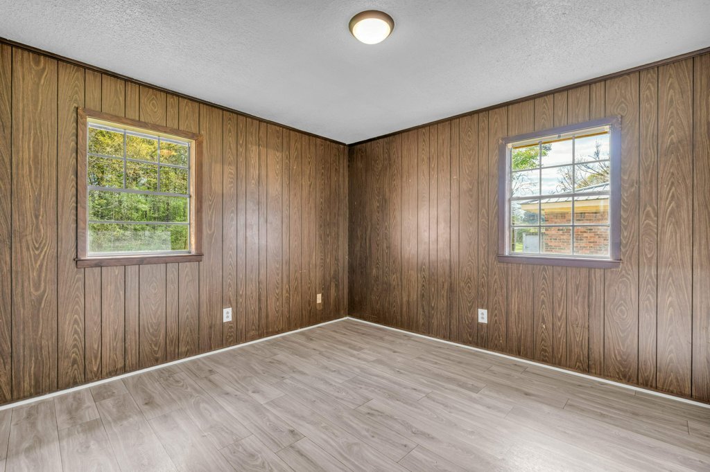 Building Photo - 128 Wyman Dr