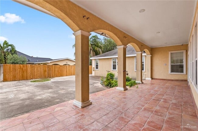 Building Photo - 31 N 29th St