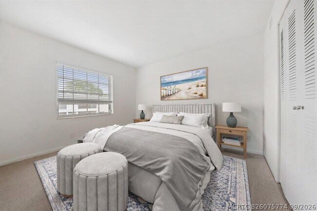 Building Photo - 6449 Bay Club Dr