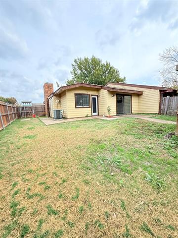 Building Photo - 5916 Timbercrest Dr