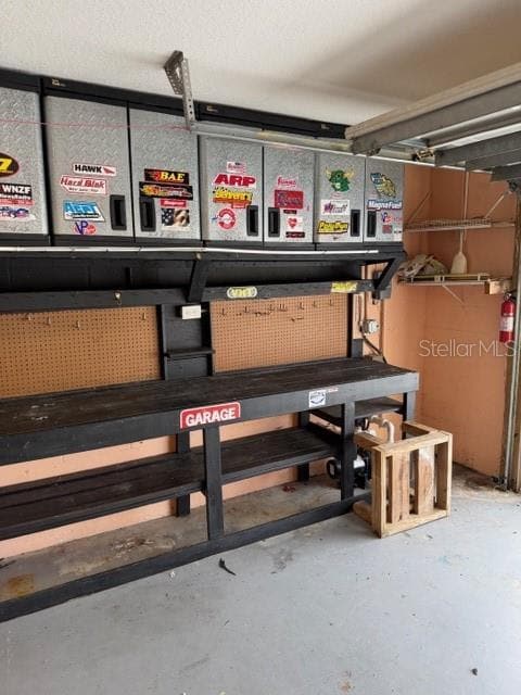 Building Photo - 62 President Ln