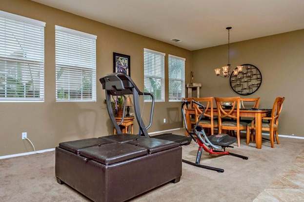 Building Photo - 29810 Cottonwood Cove